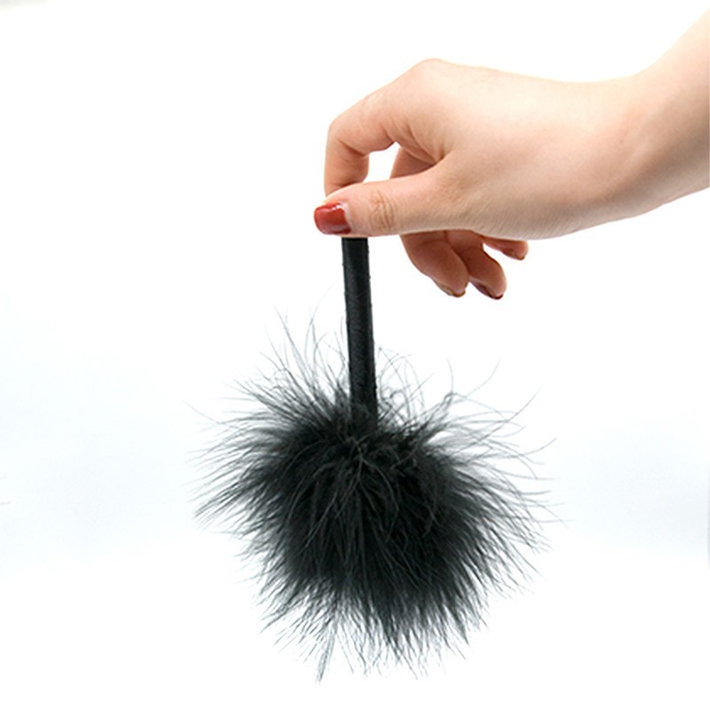 shaki passion chantilly kit feathers