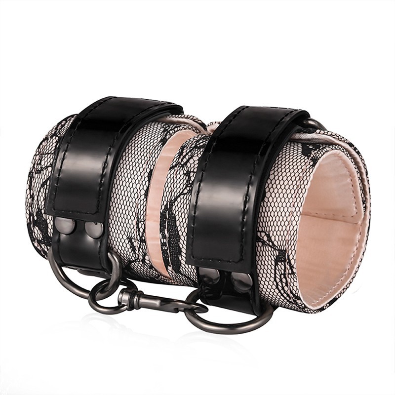 shaki passion chantilly kit handcuffs