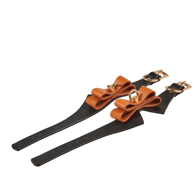 sm Shackles