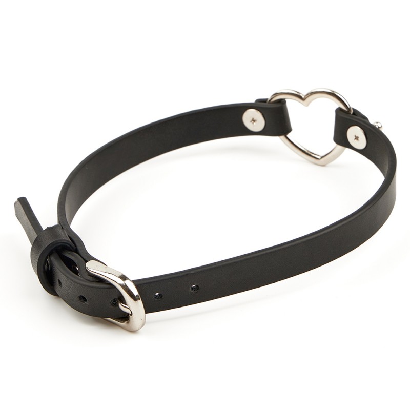Metal Heart-Shaped Leather Collar