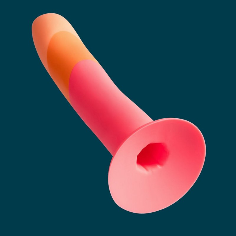 ROMP Dizi Pink Silicone Dildo with Suction Cup