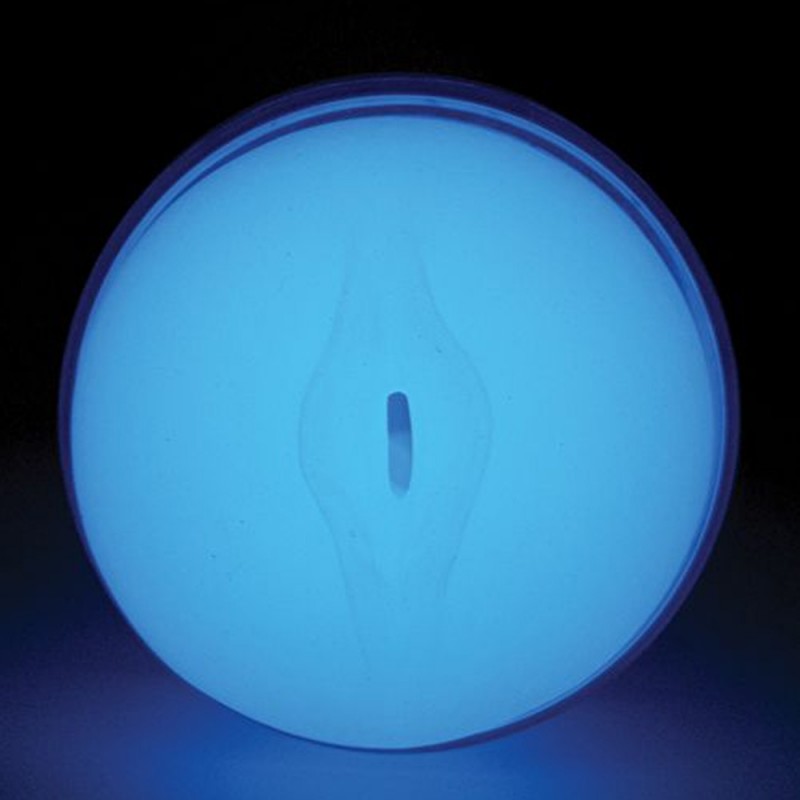 Kiiroo Penis Stroker Glow in the Dark Male Masturbator3