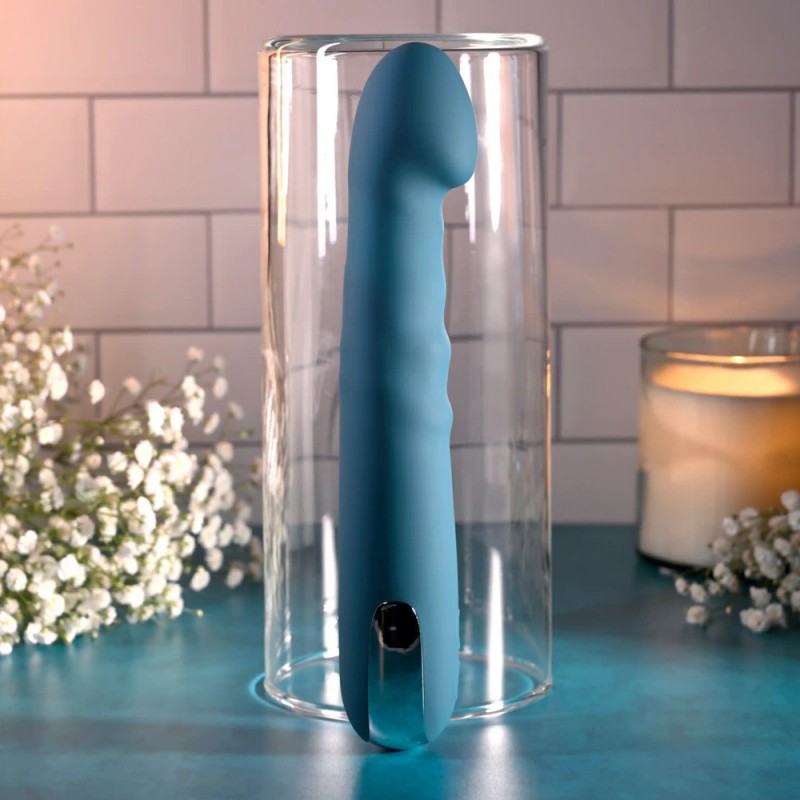 Evolved Queen Of All Trades Thrusting and Rotating Vibrator