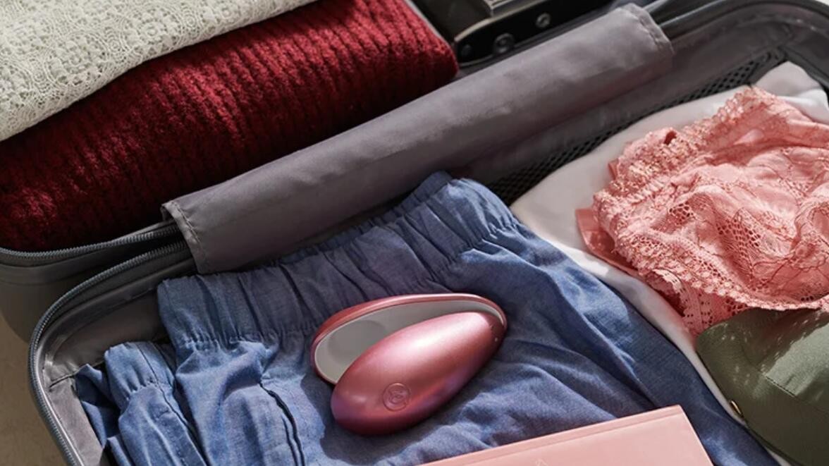 Womanizer Liberty Rechargeable Sucking Vibrator pleasure