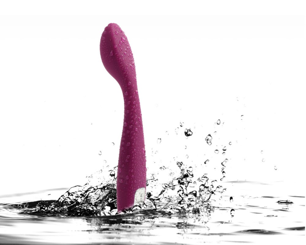 SVAKOM Keri Rechargeable Contoured Vibrator Personal Clitoral Massager