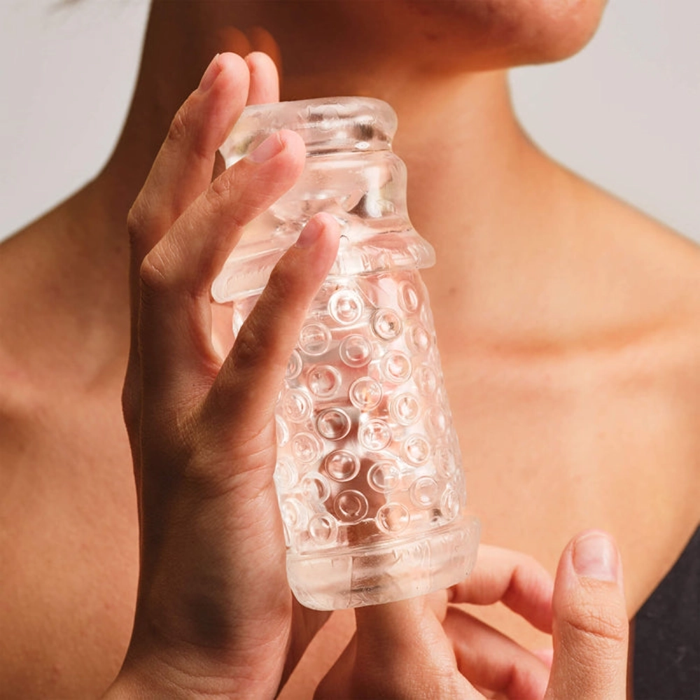 the handy lips sleeve soft tpe stroker