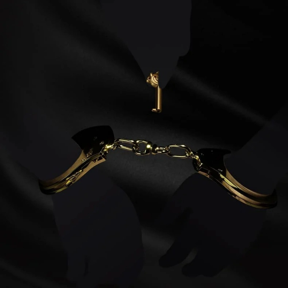 sevanda roleplay bdsm restraint handcuffs