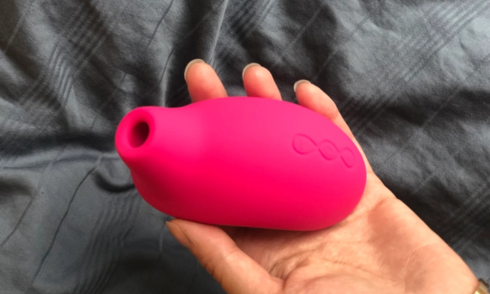 Lelo Sona Sonic Vibrator Review：Worth Buying?