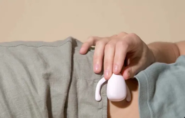 Dame Eva II Review: Hands-Free Vibe—Does It Work?